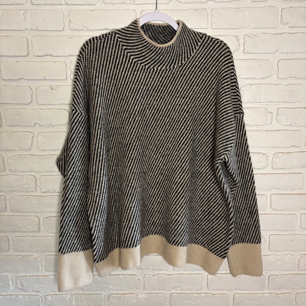 Halogen Mock Neck Knit Sweater Women's Size Large Black Cream Like New